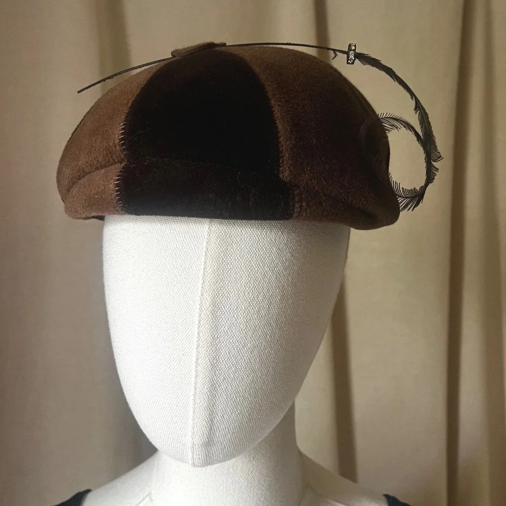 Vintage 1950s Brown Velour Cocktail Hat Feather Fascinator Small